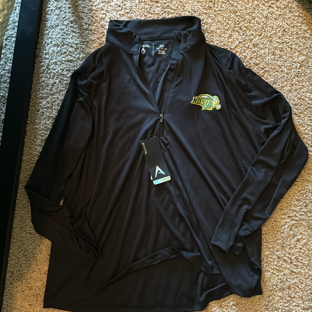 Black NDSU lightweight quarter zip BRAND NEW